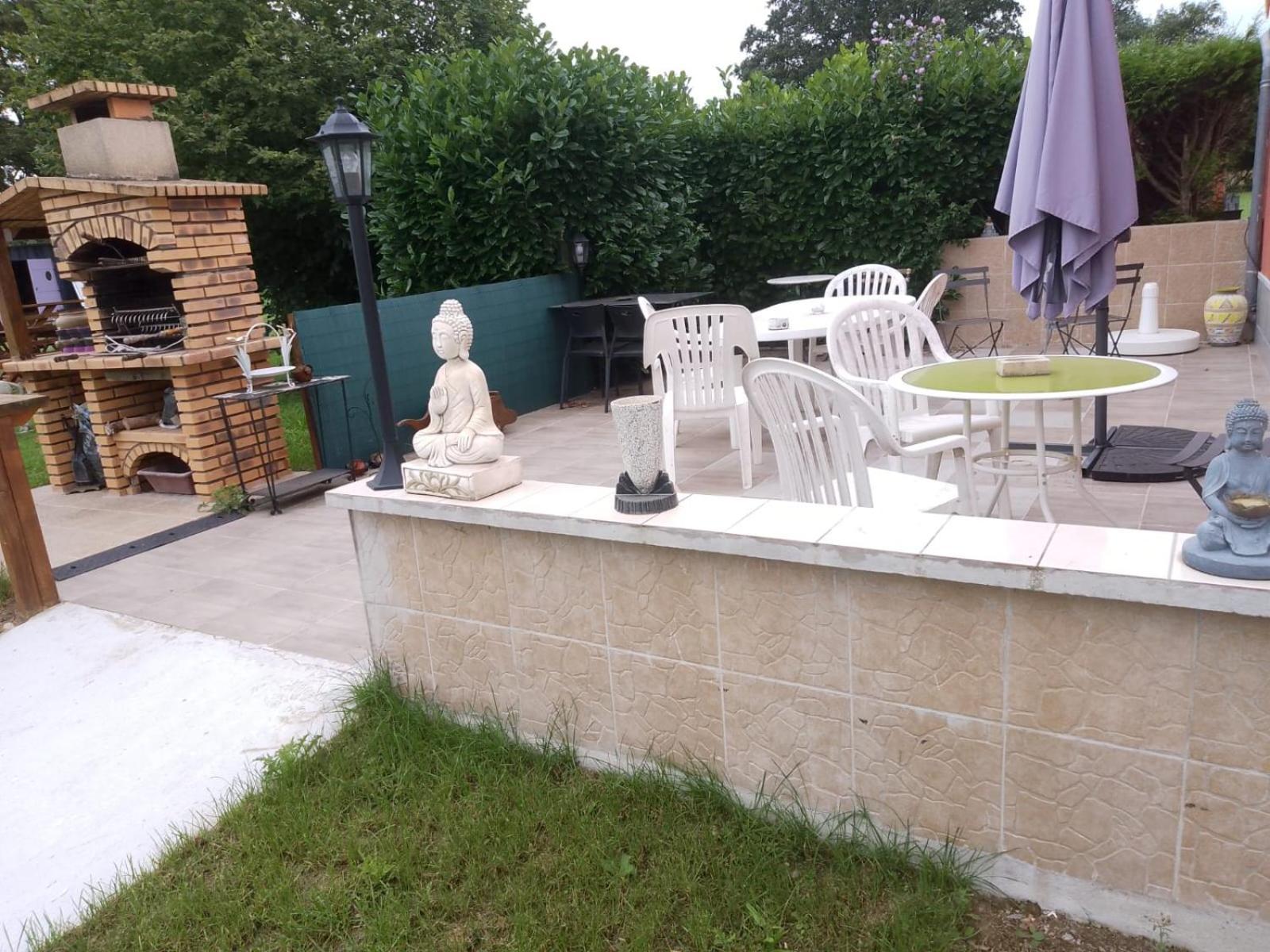 Holistica Saint-Fargeau (Yonne) Exterior foto